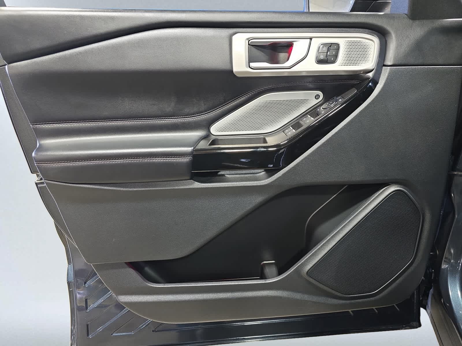 used 2022 Ford Explorer car, priced at $40,993