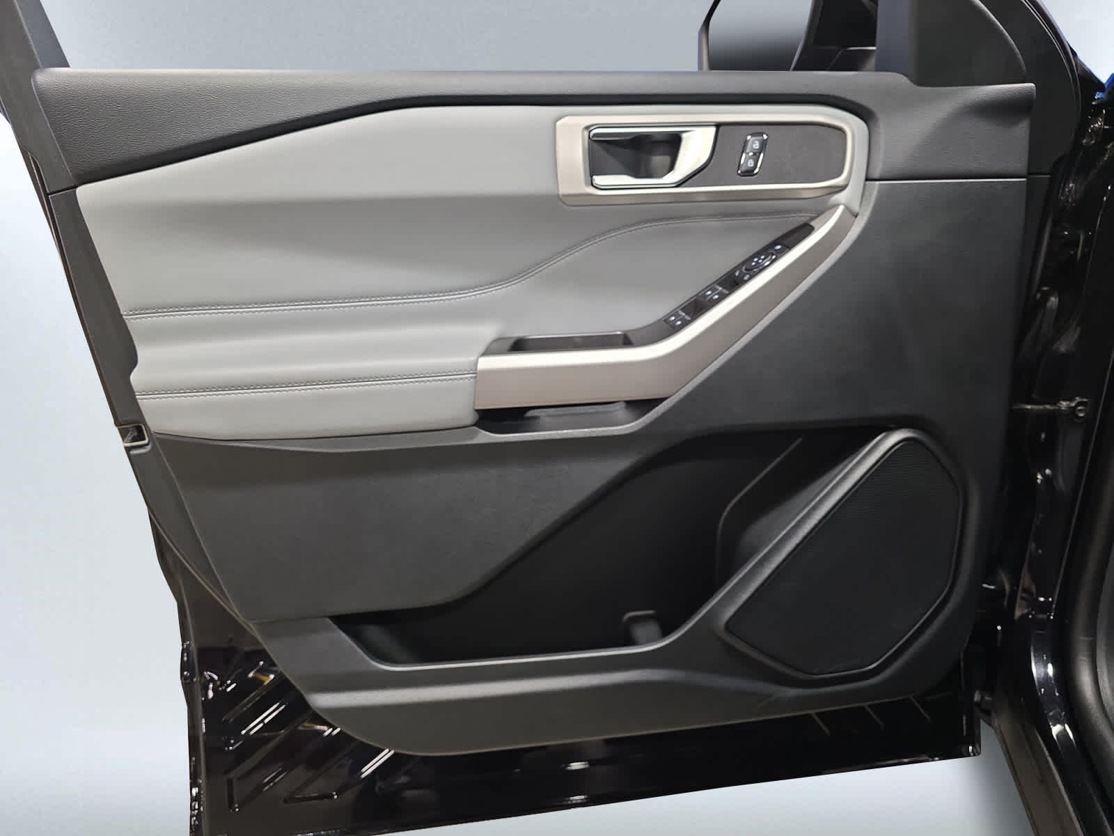 used 2024 Ford Explorer car, priced at $39,247