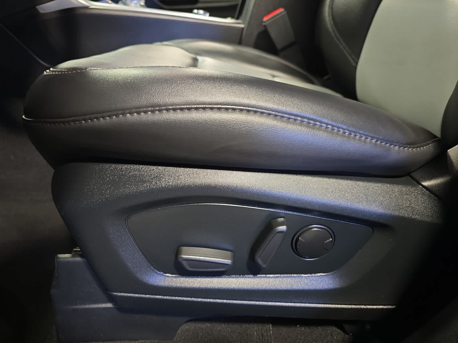 used 2023 Ford Explorer car, priced at $36,377