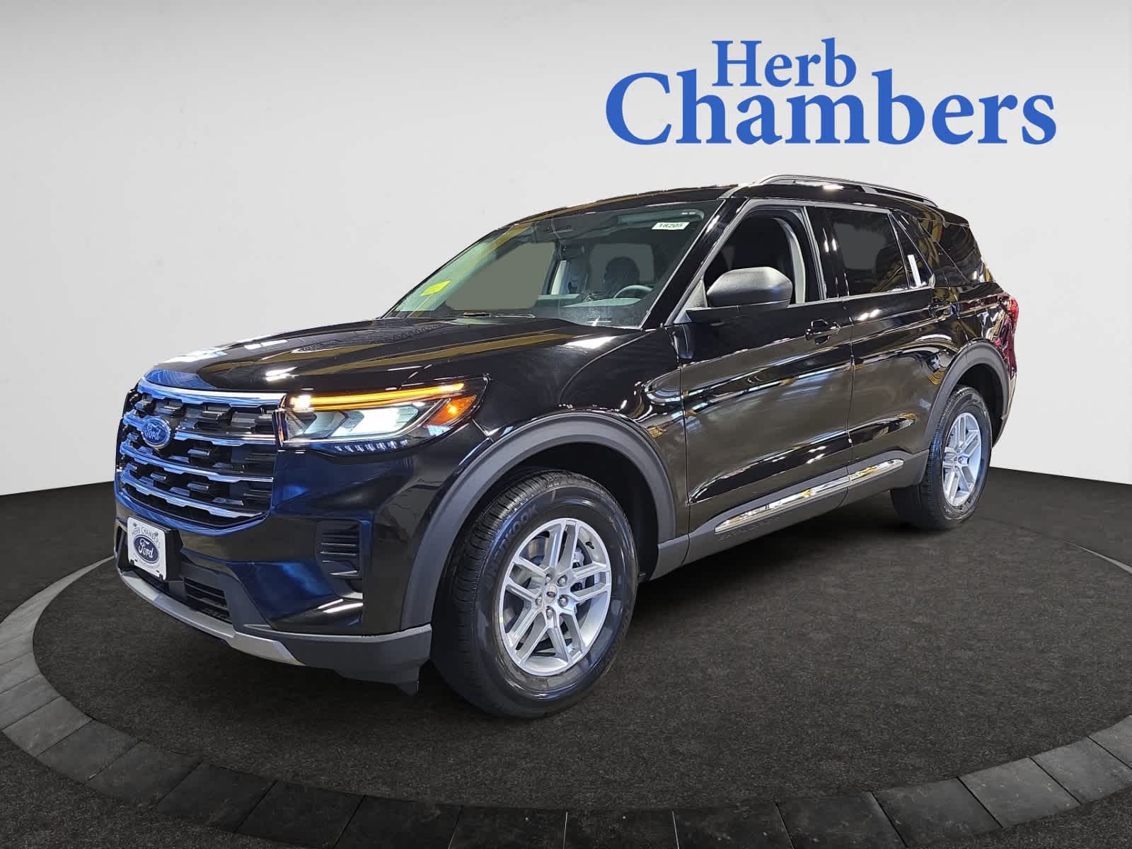 new 2025 Ford Explorer car, priced at $43,380
