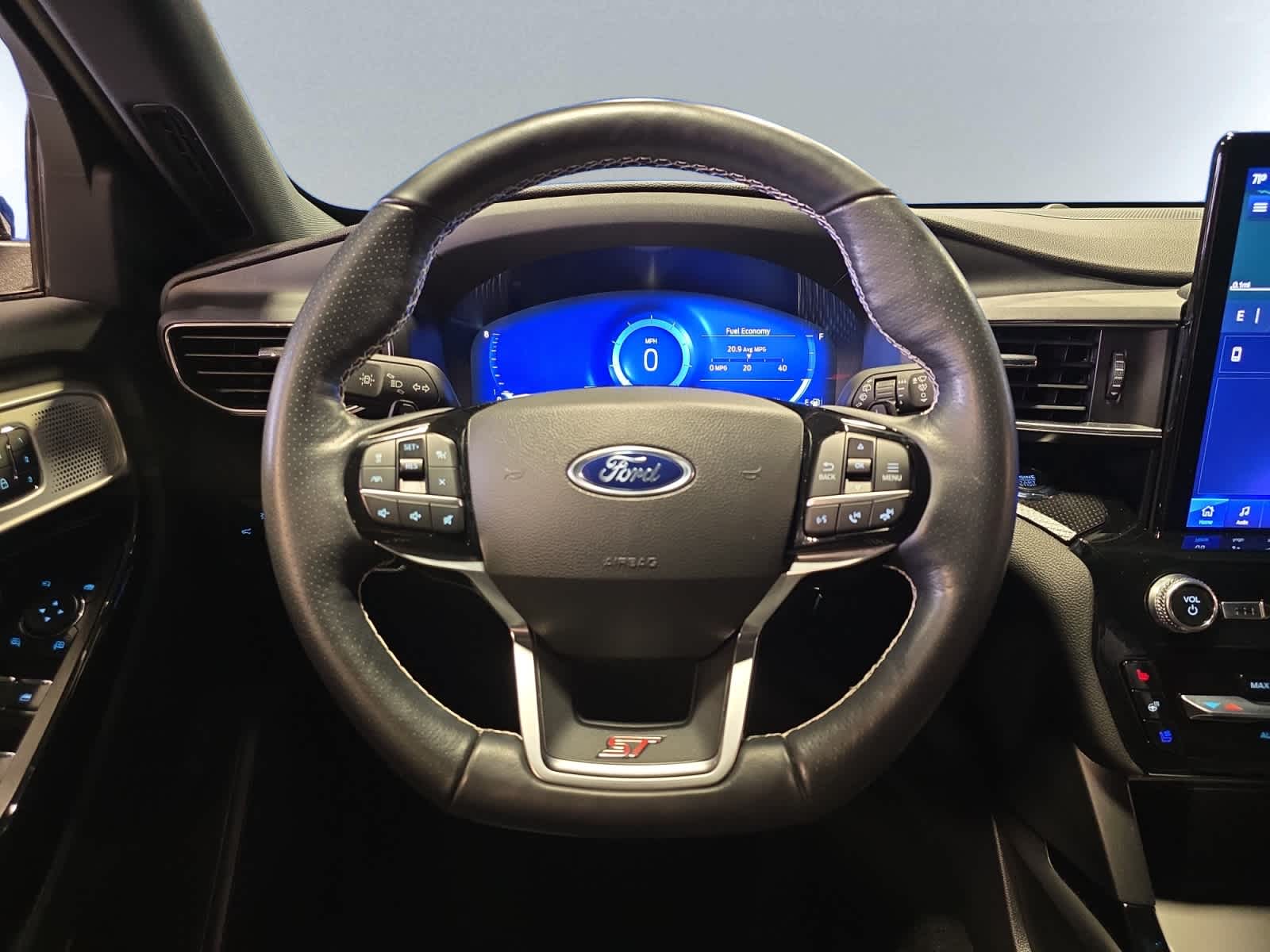 used 2022 Ford Explorer car, priced at $40,483