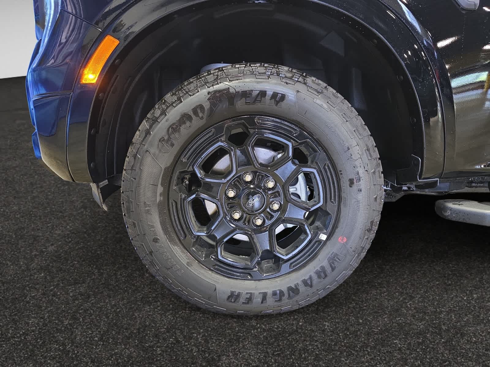 new 2025 Ford Ranger car, priced at $42,280