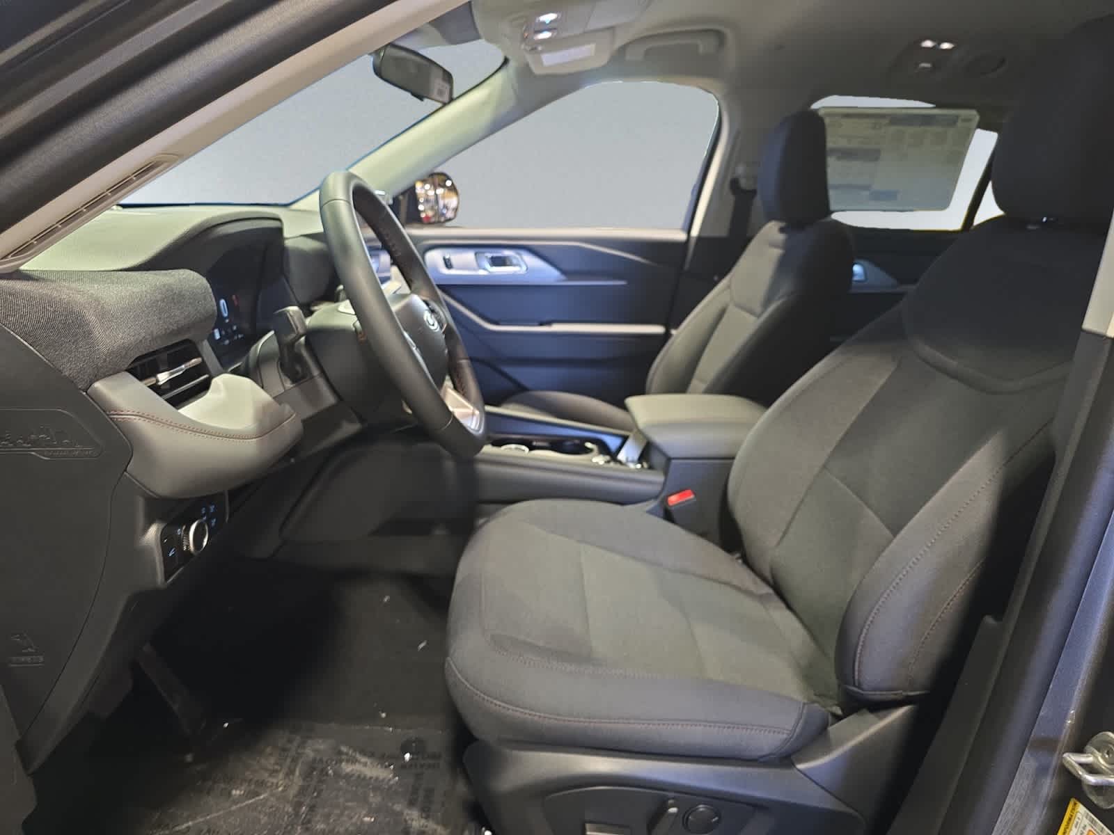 new 2025 Ford Explorer car, priced at $42,134