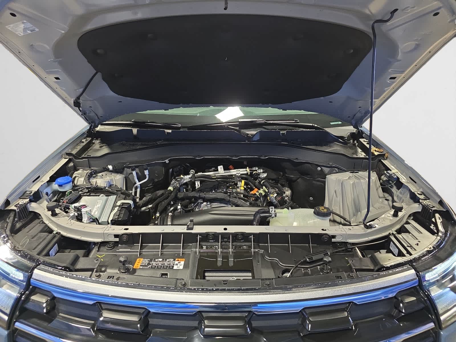 new 2025 Ford Explorer car, priced at $49,595