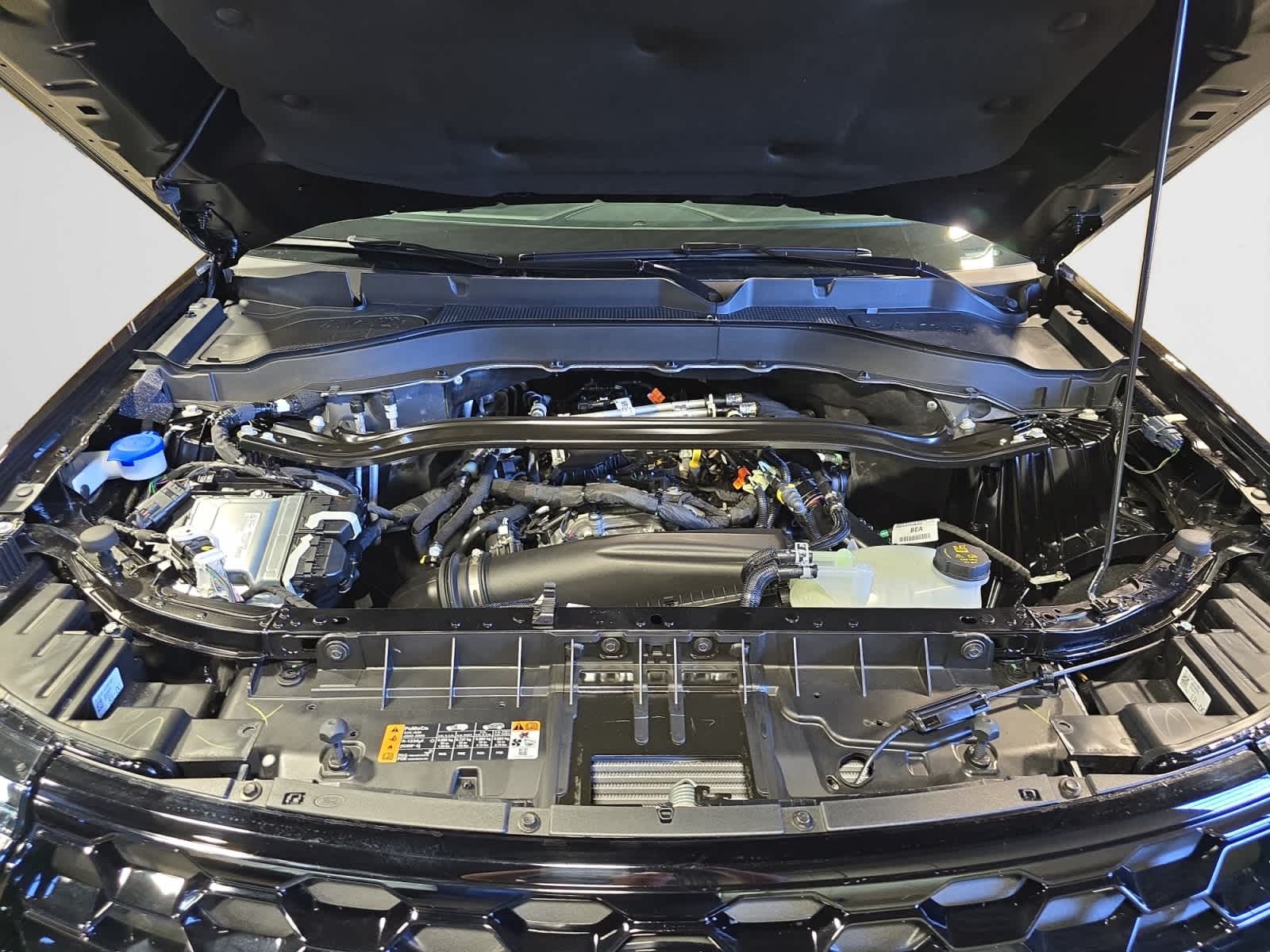 new 2025 Ford Explorer car, priced at $50,795