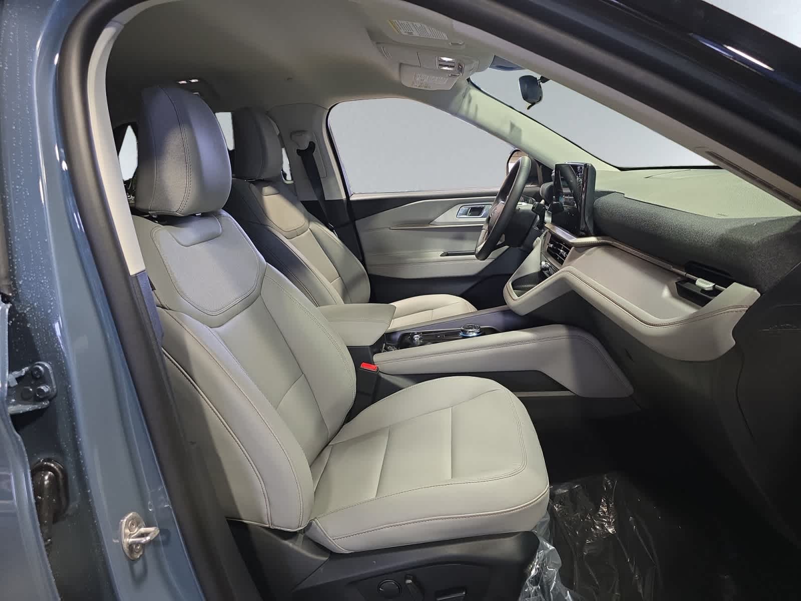 new 2026 Ford Explorer car, priced at $47,995