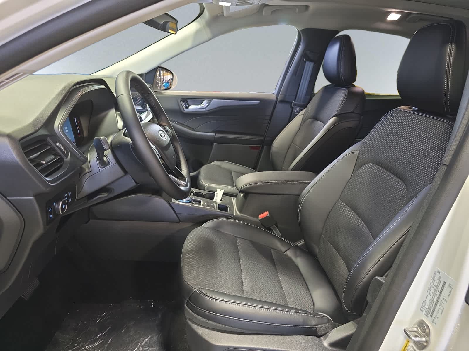 new 2025 Ford Escape car, priced at $39,902