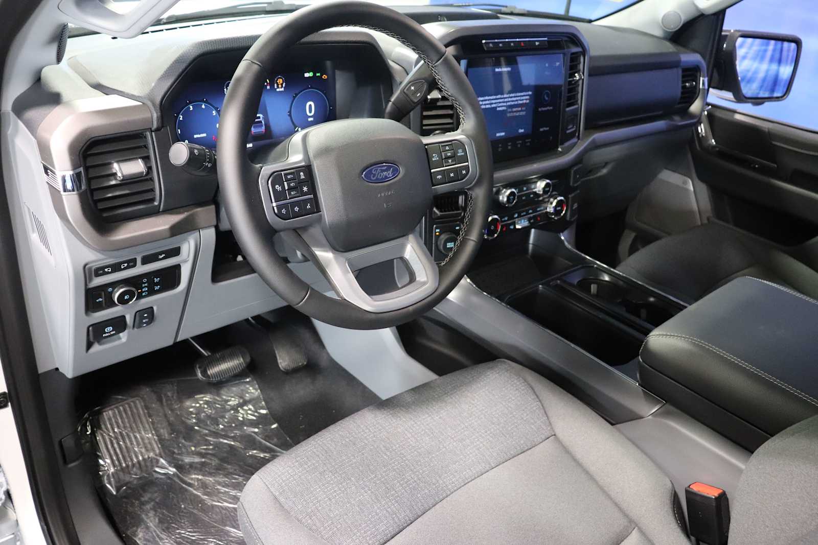 new 2024 Ford F-150 car, priced at $55,965