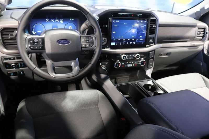 new 2024 Ford F-150 car, priced at $60,597