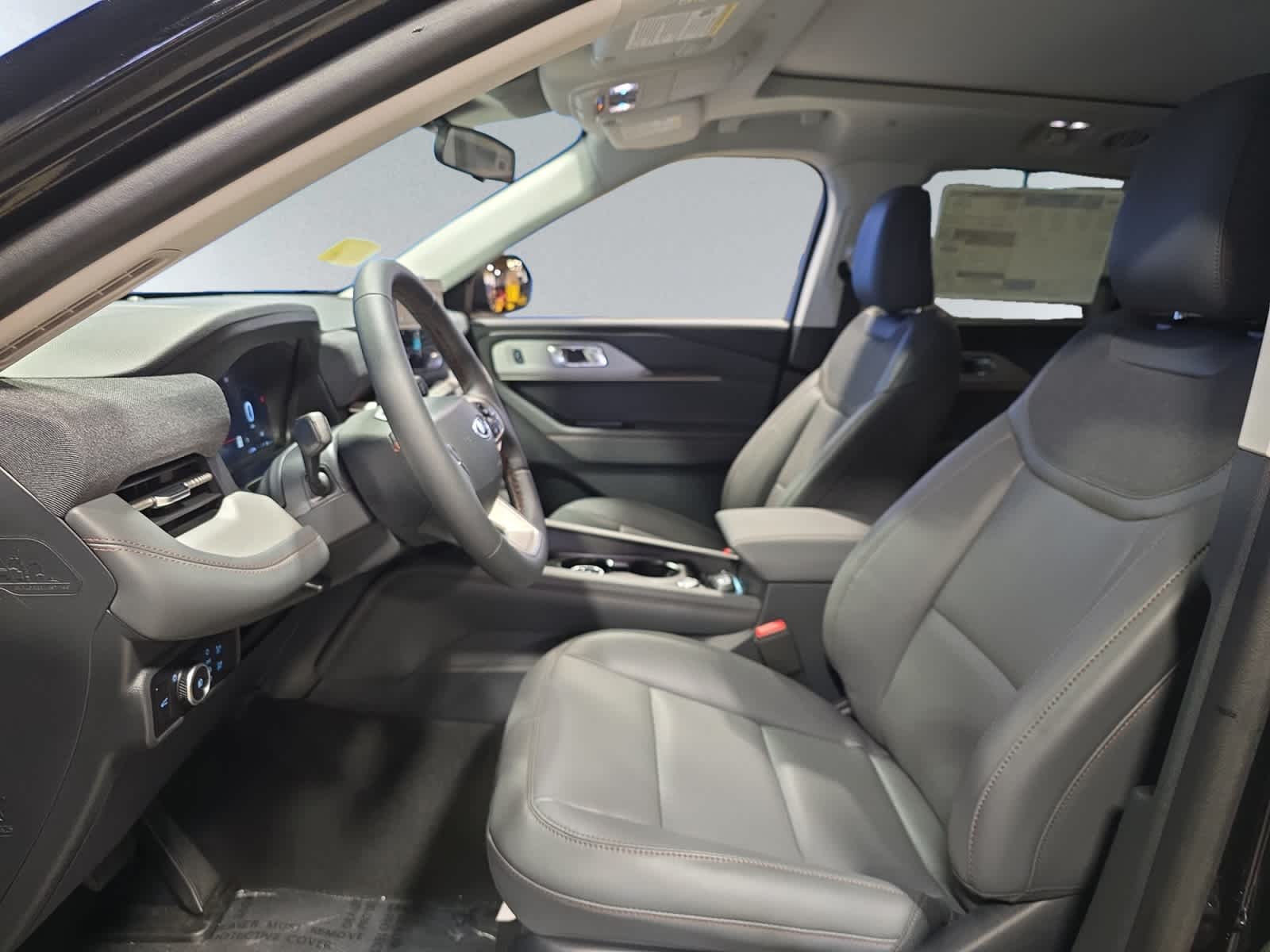 new 2025 Ford Explorer car, priced at $48,295