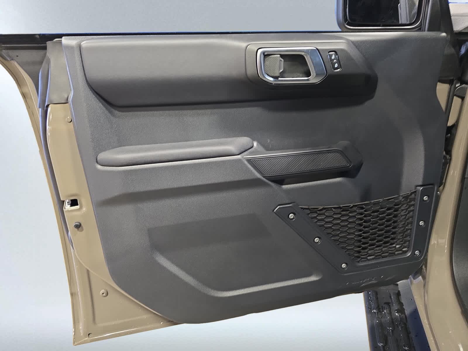 new 2025 Ford Bronco car, priced at $48,695