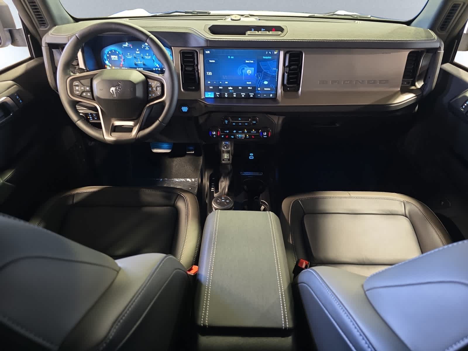 new 2025 Ford Bronco car, priced at $50,683