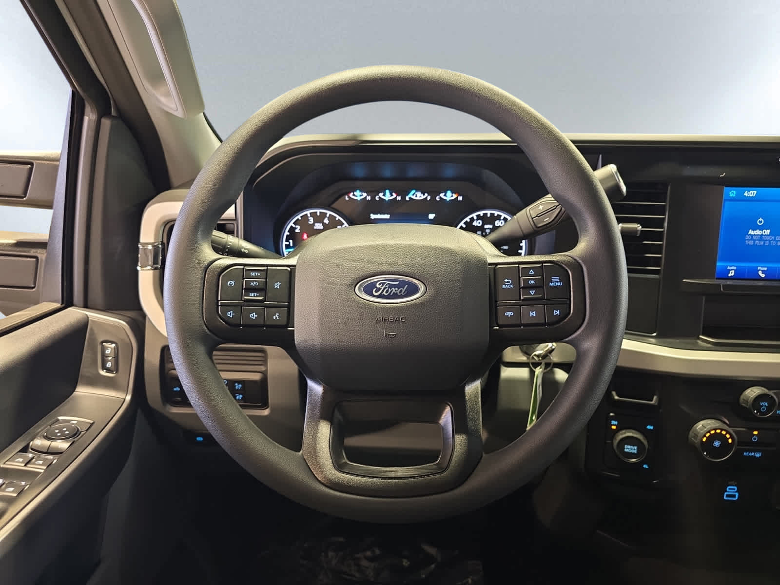 new 2025 Ford Super Duty F-250 SRW car, priced at $56,995