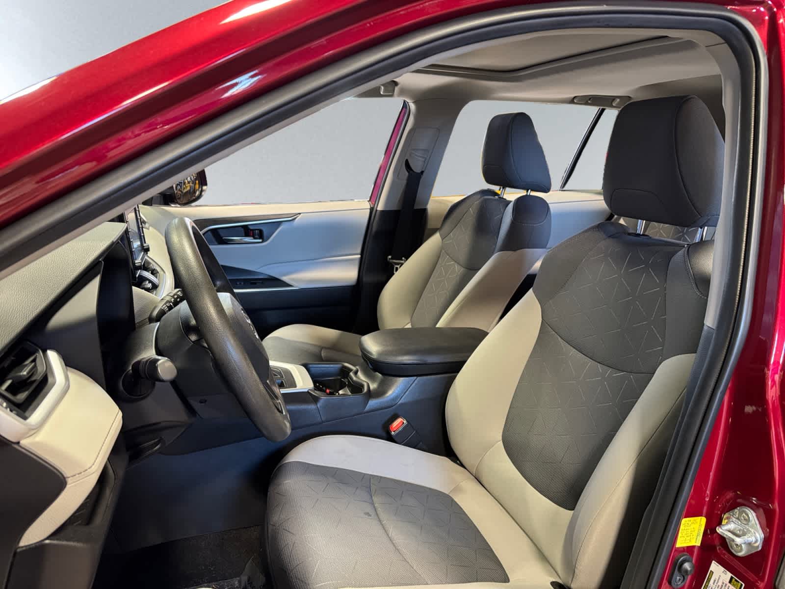 used 2021 Toyota RAV4 car, priced at $26,787