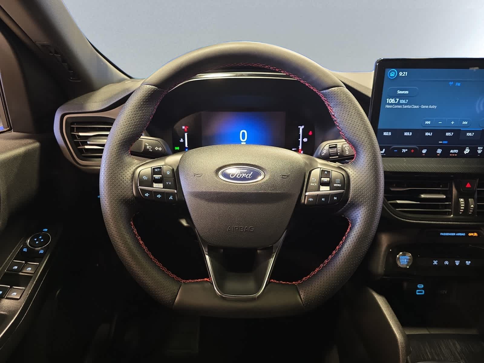 used 2023 Ford Escape car, priced at $25,247