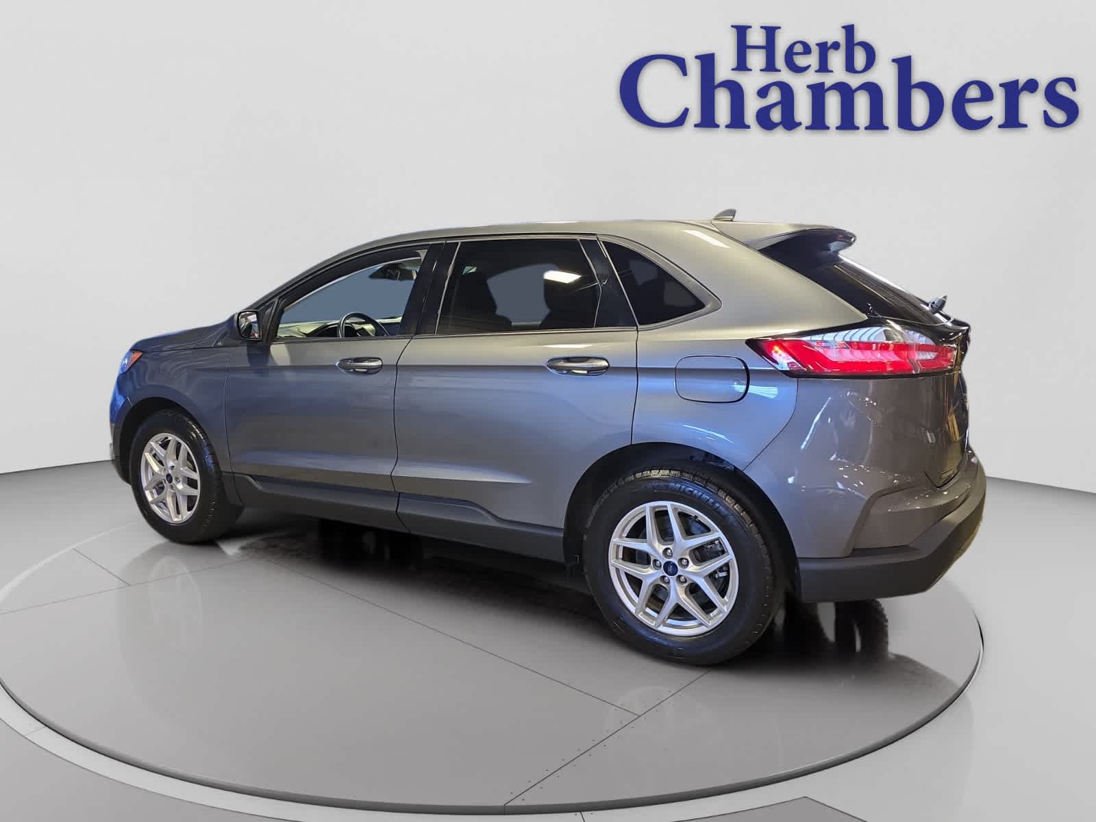 used 2022 Ford Edge car, priced at $21,987
