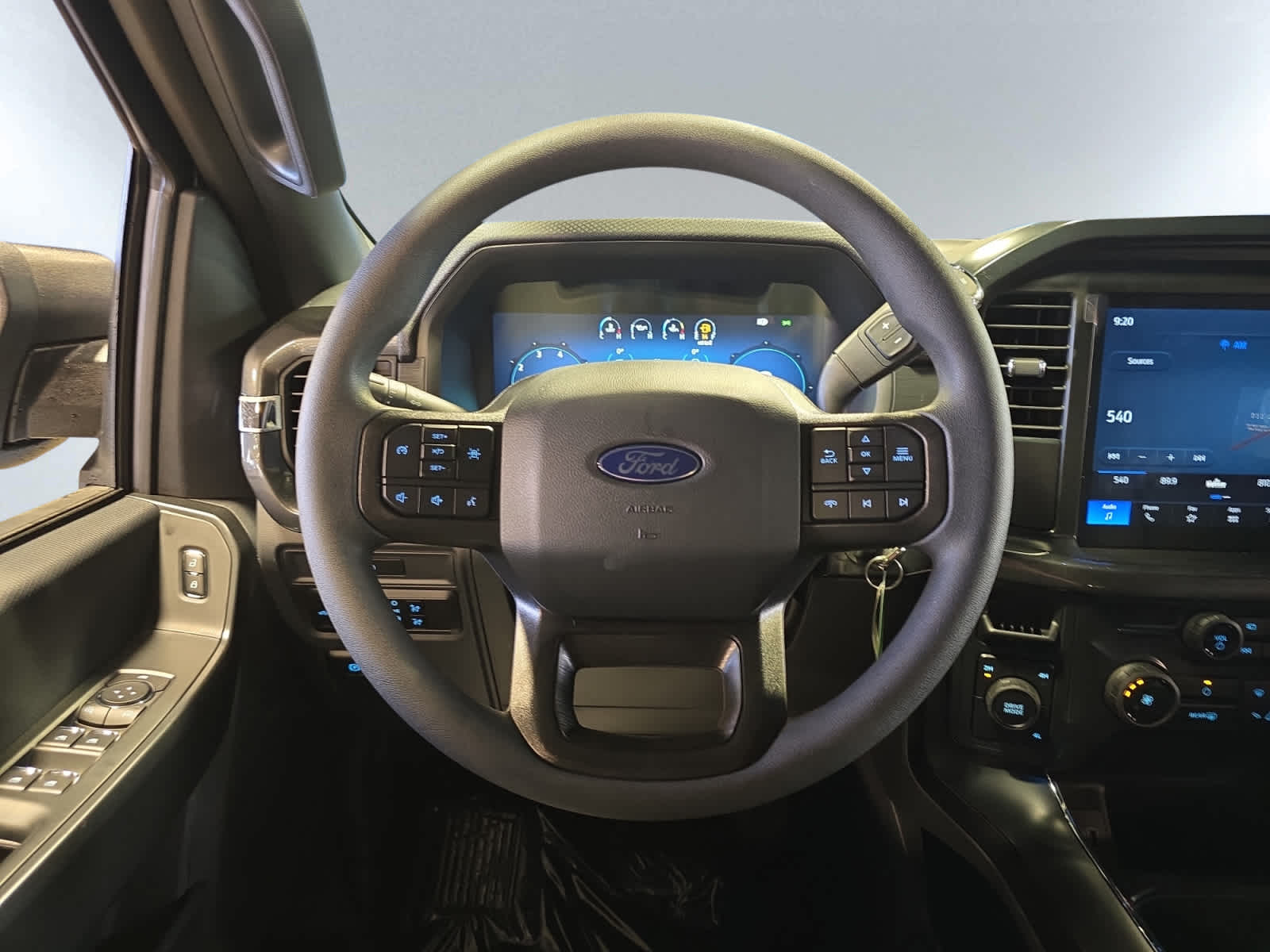 new 2025 Ford F-150 car, priced at $49,695