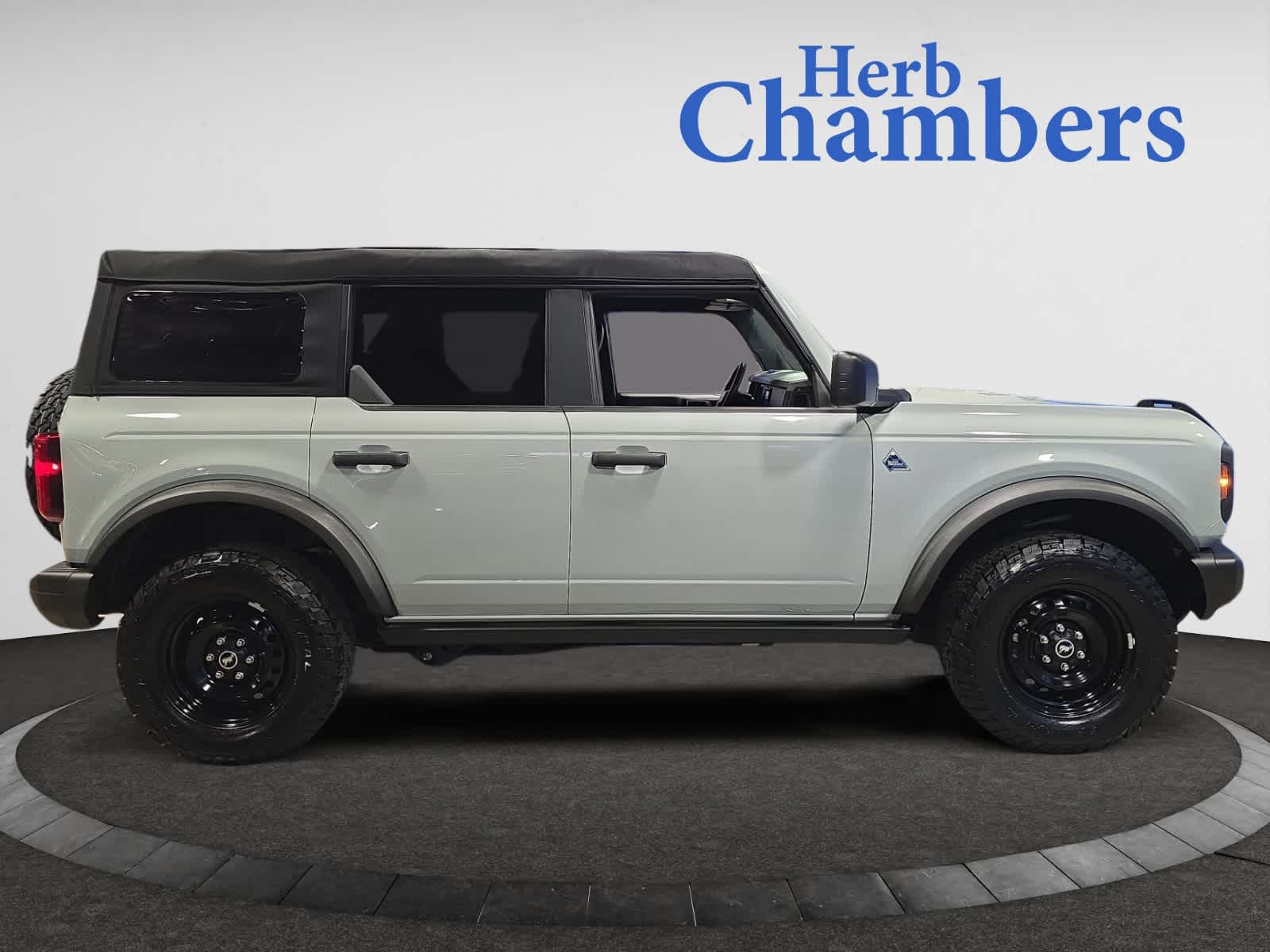 used 2023 Ford Bronco car, priced at $37,987