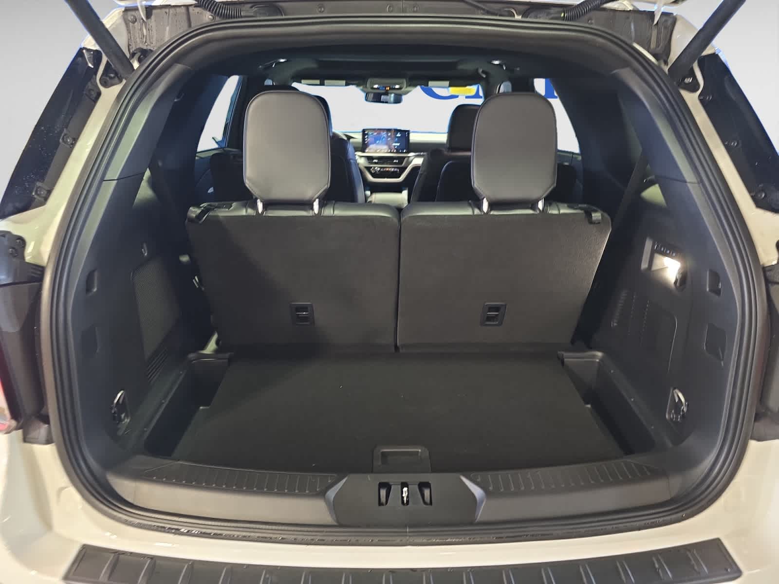 new 2025 Ford Explorer car, priced at $62,655