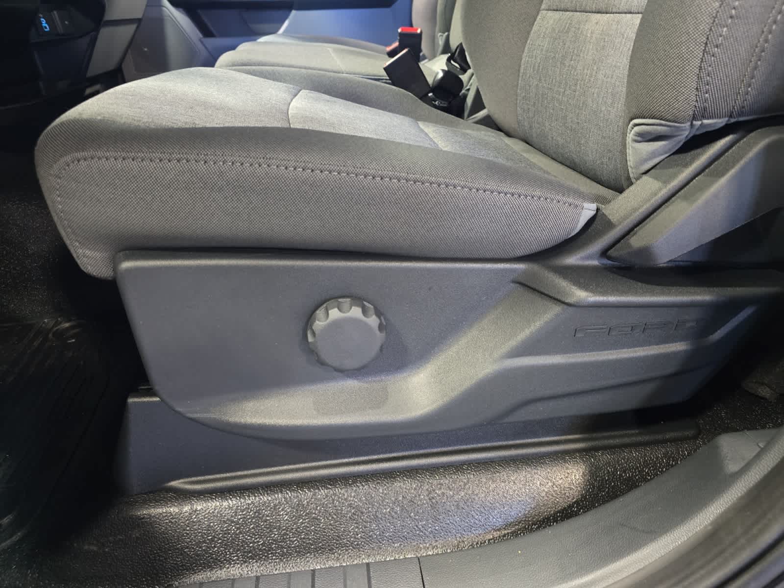 new 2025 Ford Super Duty F-250 SRW car, priced at $49,300