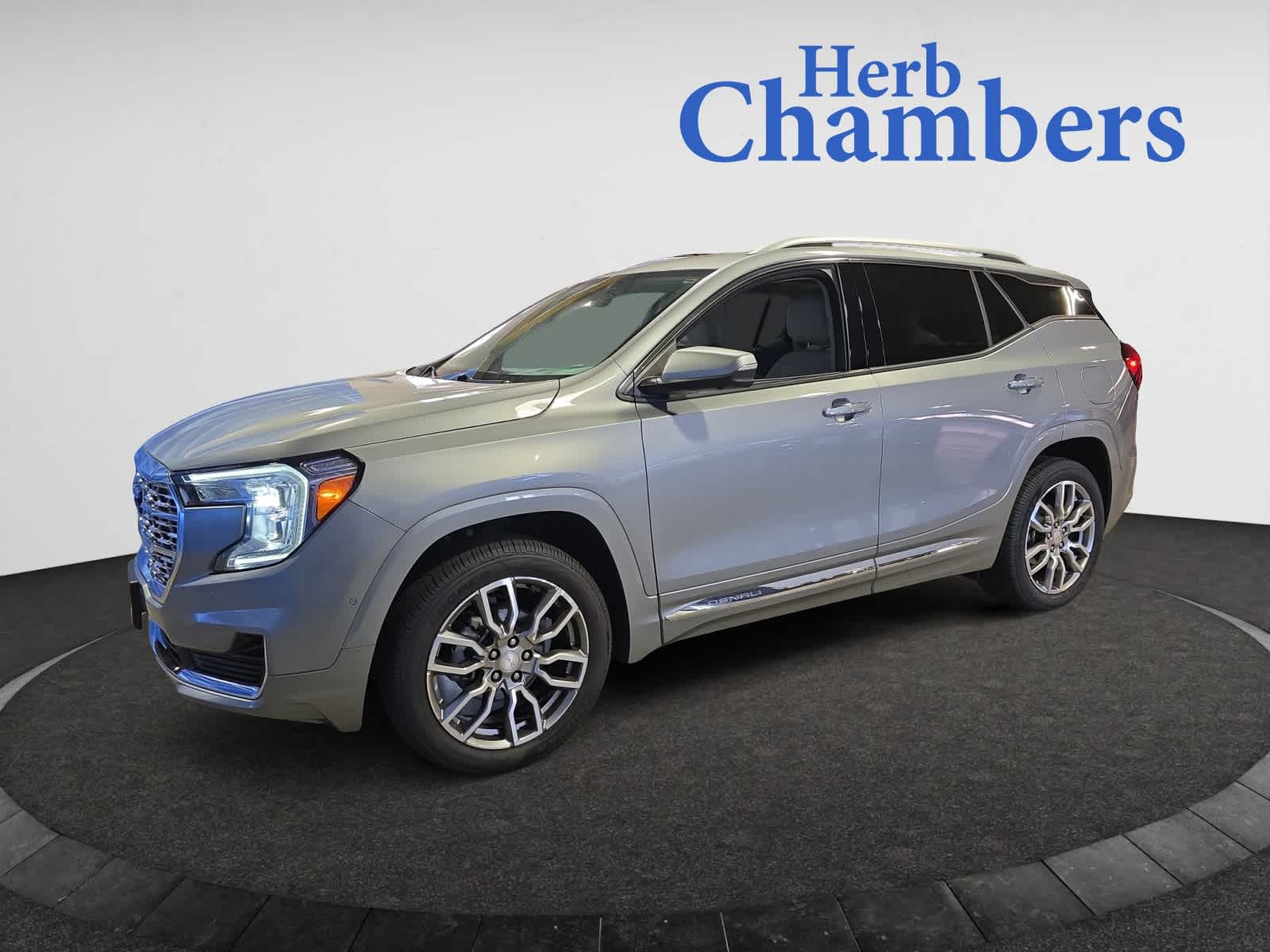 used 2023 GMC Terrain car, priced at $26,887
