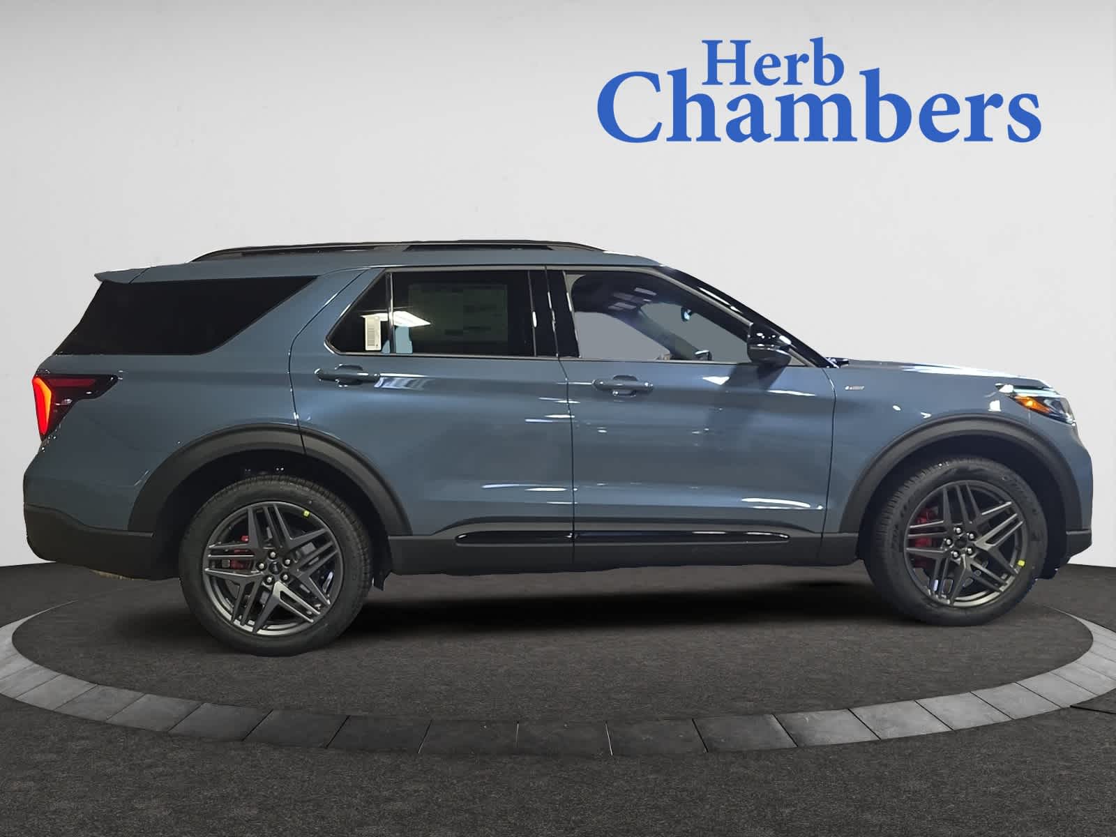 new 2025 Ford Explorer car, priced at $51,468