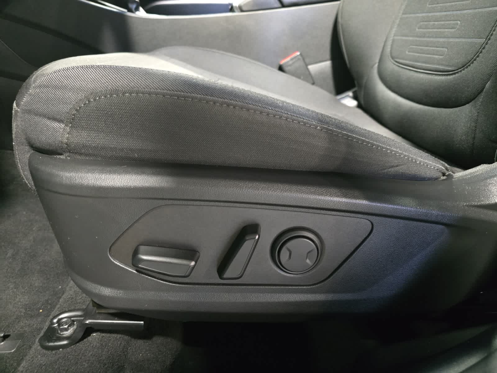 used 2023 Hyundai Santa Cruz car, priced at $27,095