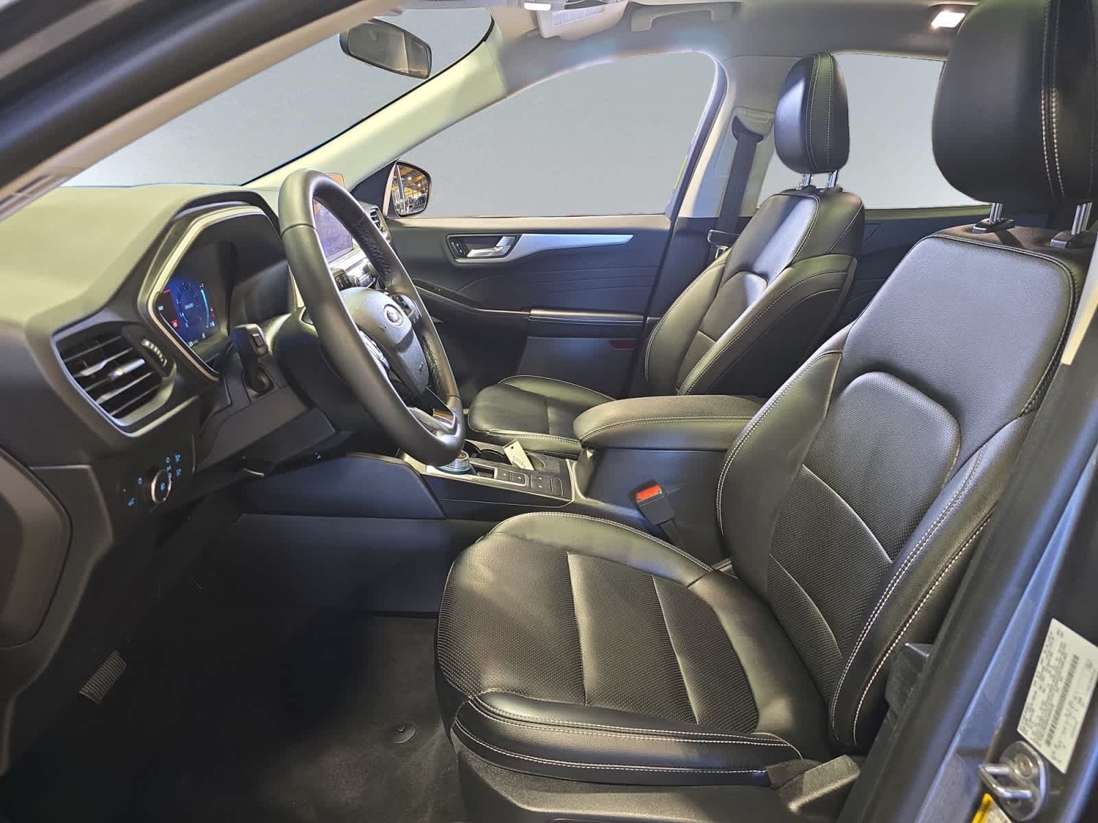 used 2022 Ford Escape car, priced at $24,487