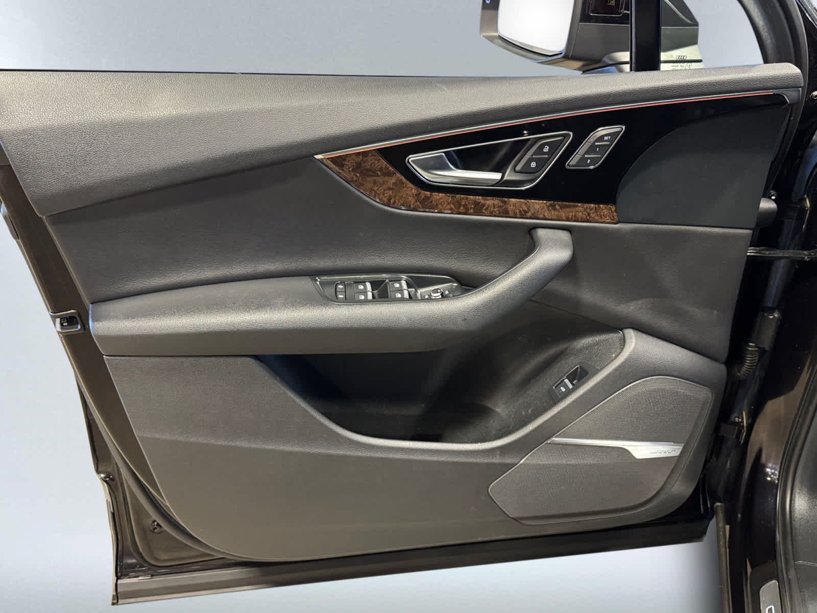 used 2018 Audi Q7 car, priced at $18,988