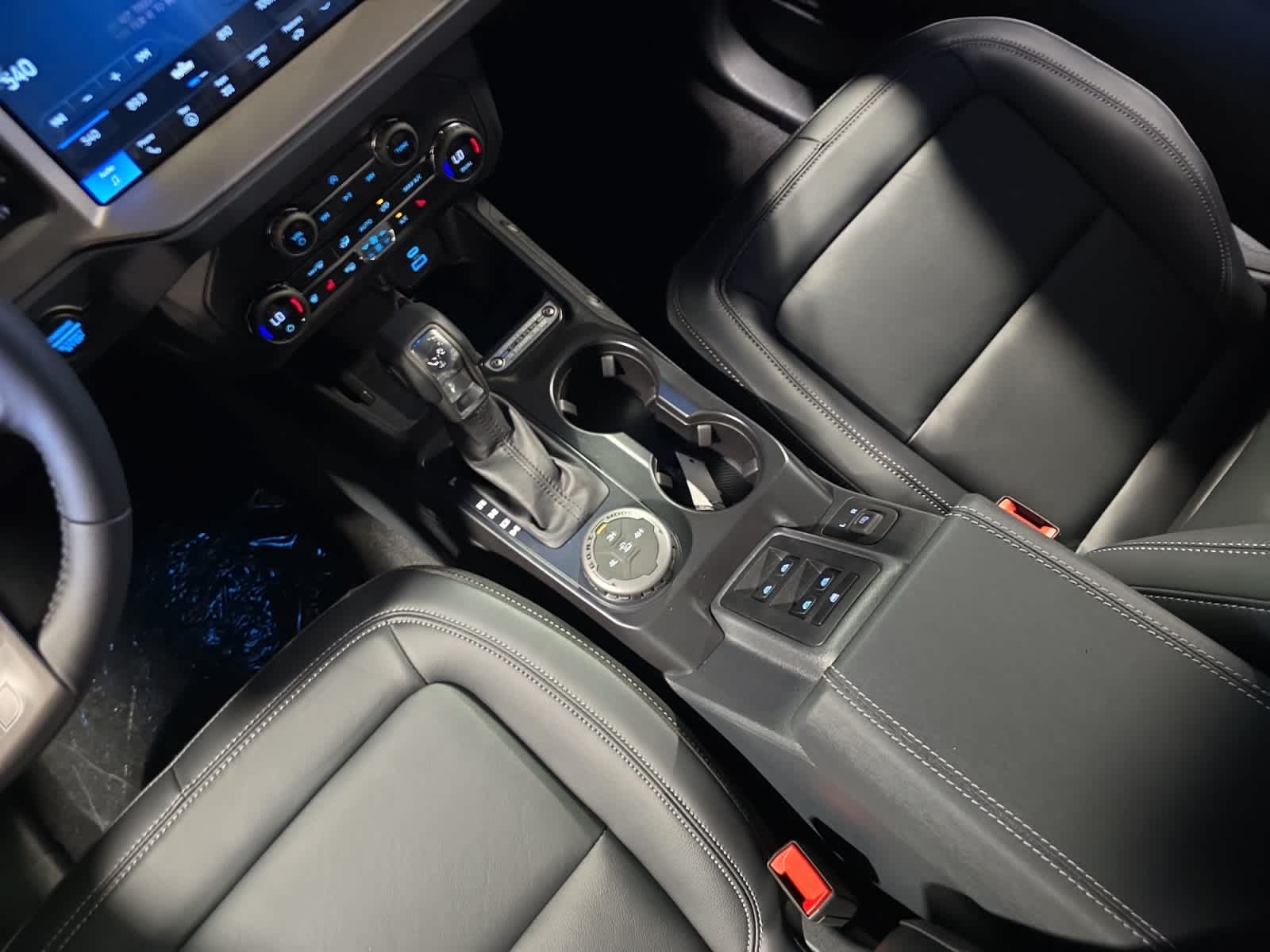 new 2025 Ford Bronco car, priced at $48,695