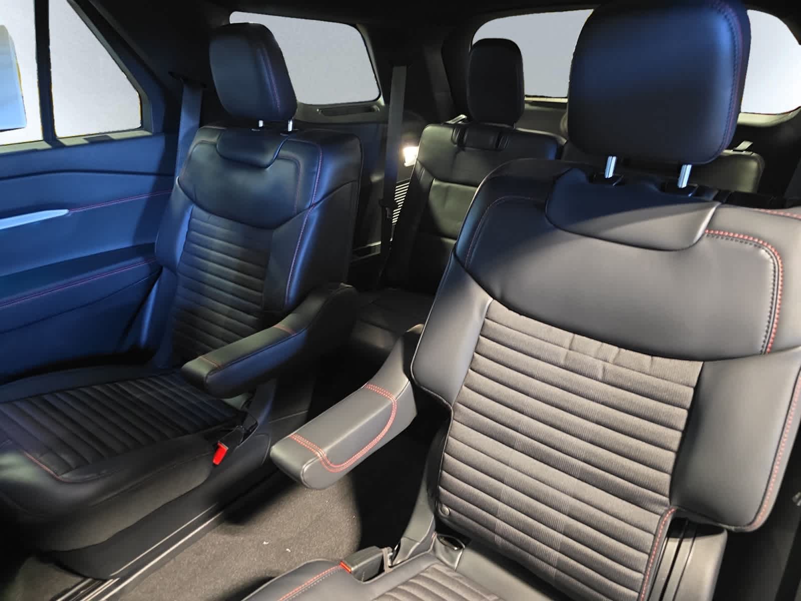 new 2025 Ford Explorer car, priced at $50,795