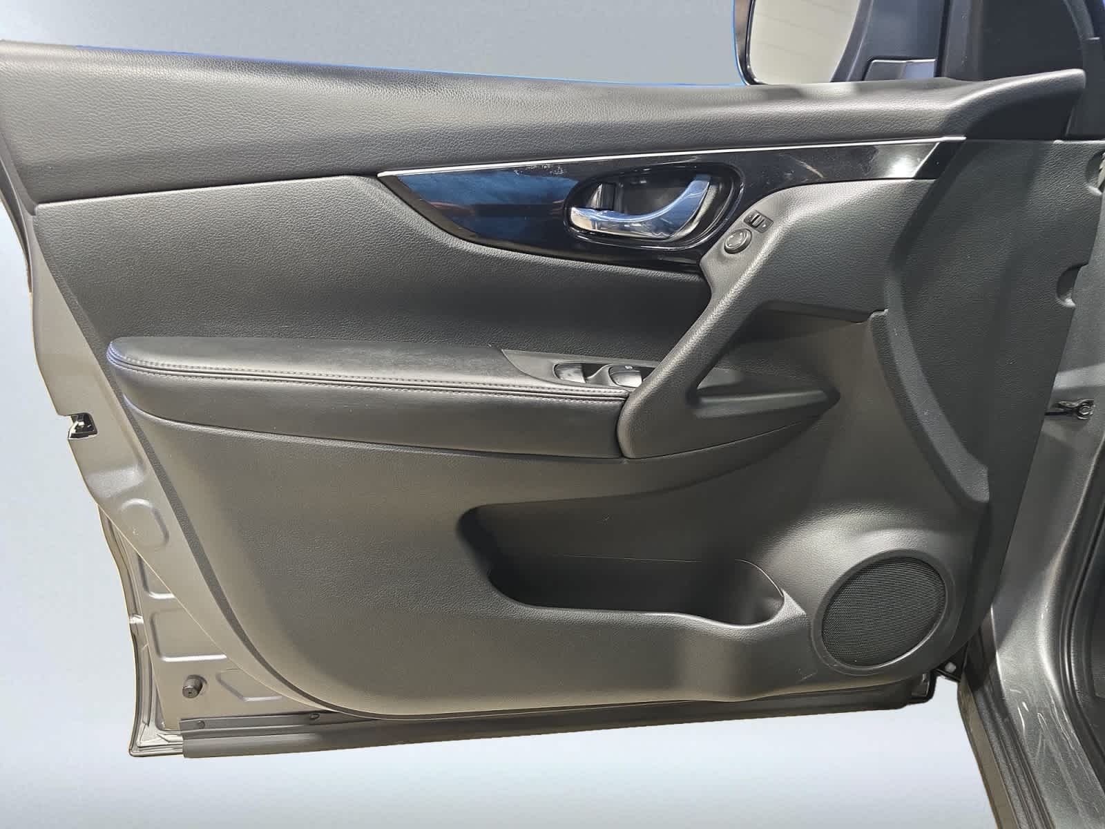 used 2017 Nissan Rogue Sport car, priced at $13,495