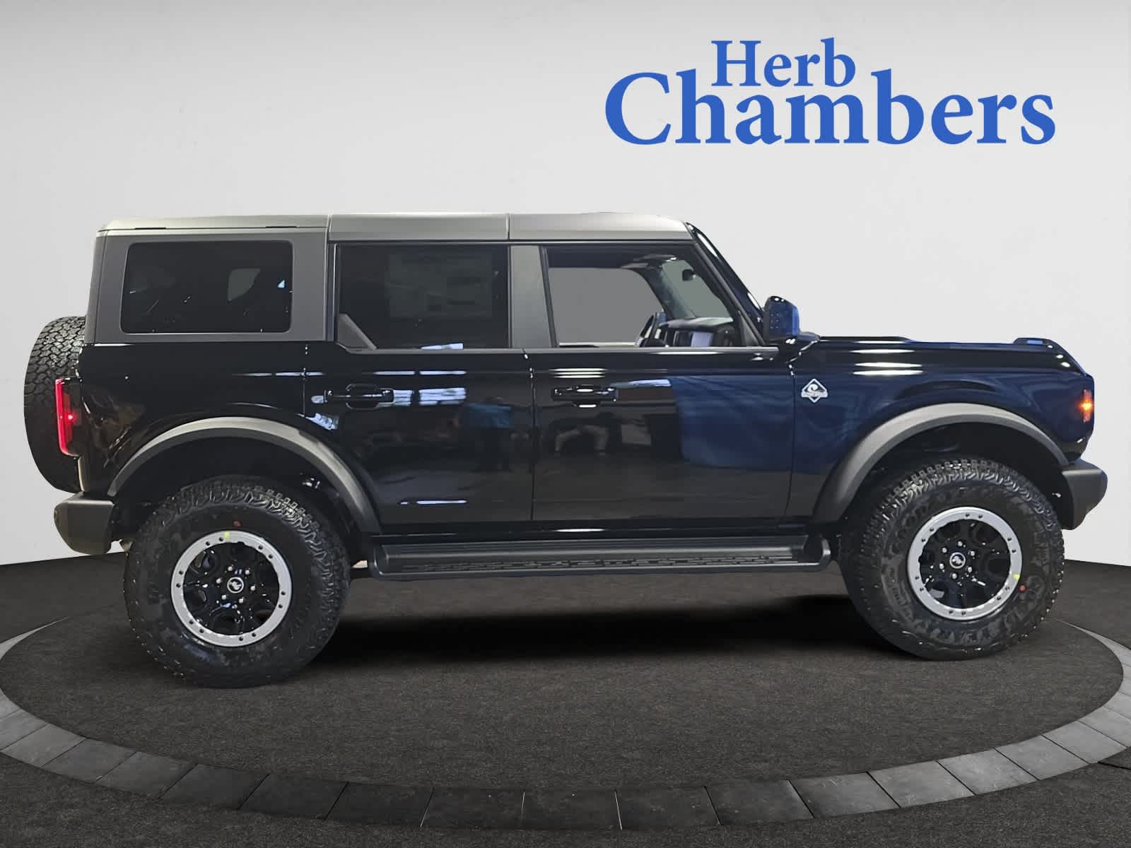 new 2025 Ford Bronco car, priced at $57,095