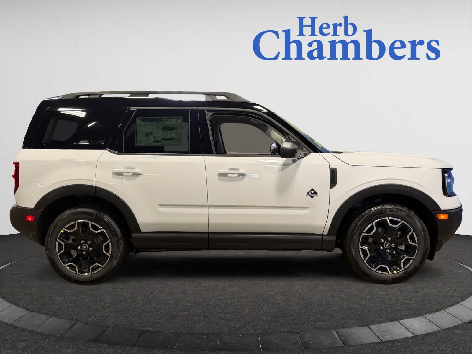 new 2025 Ford Bronco Sport car, priced at $37,495