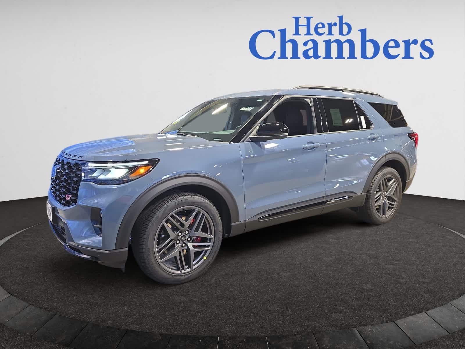 new 2025 Ford Explorer car, priced at $62,450
