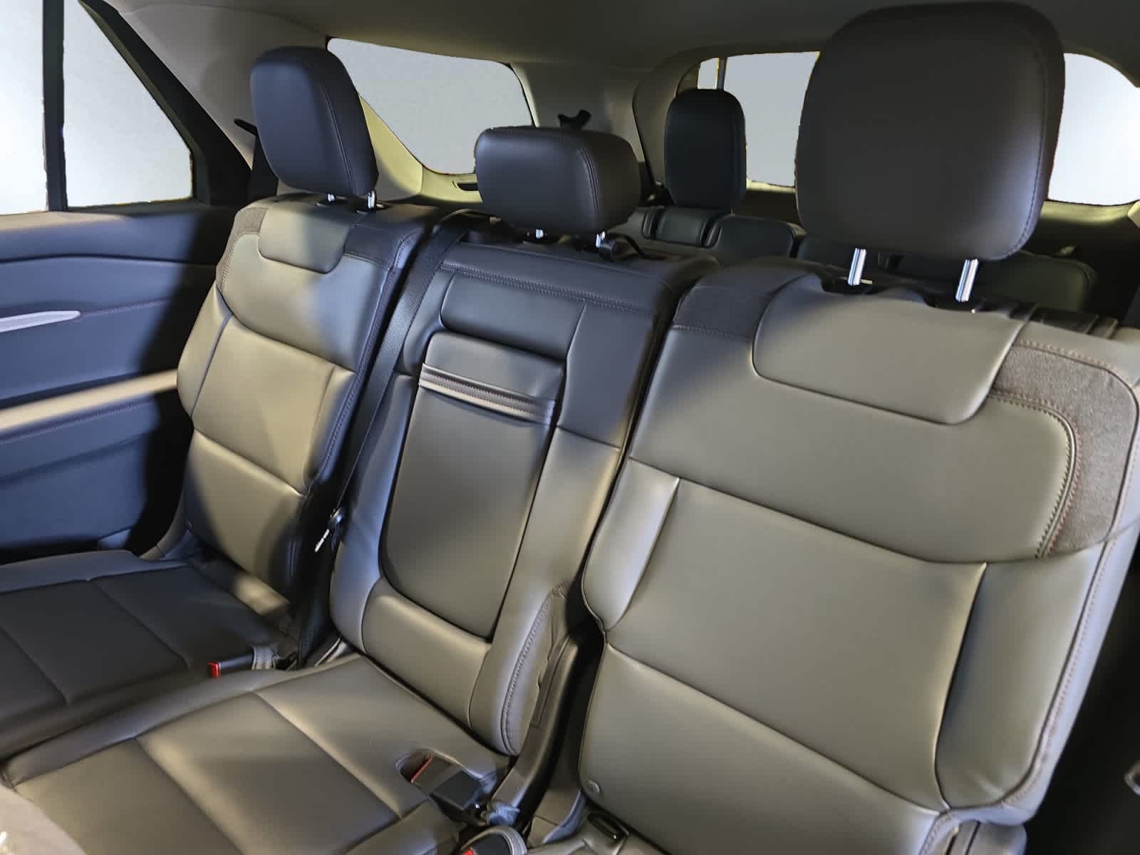 new 2025 Ford Explorer car, priced at $51,235