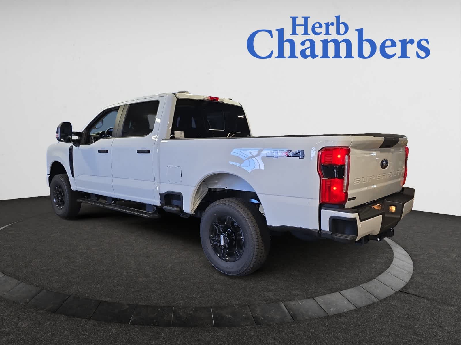 new 2025 Ford Super Duty F-250 SRW car, priced at $56,995