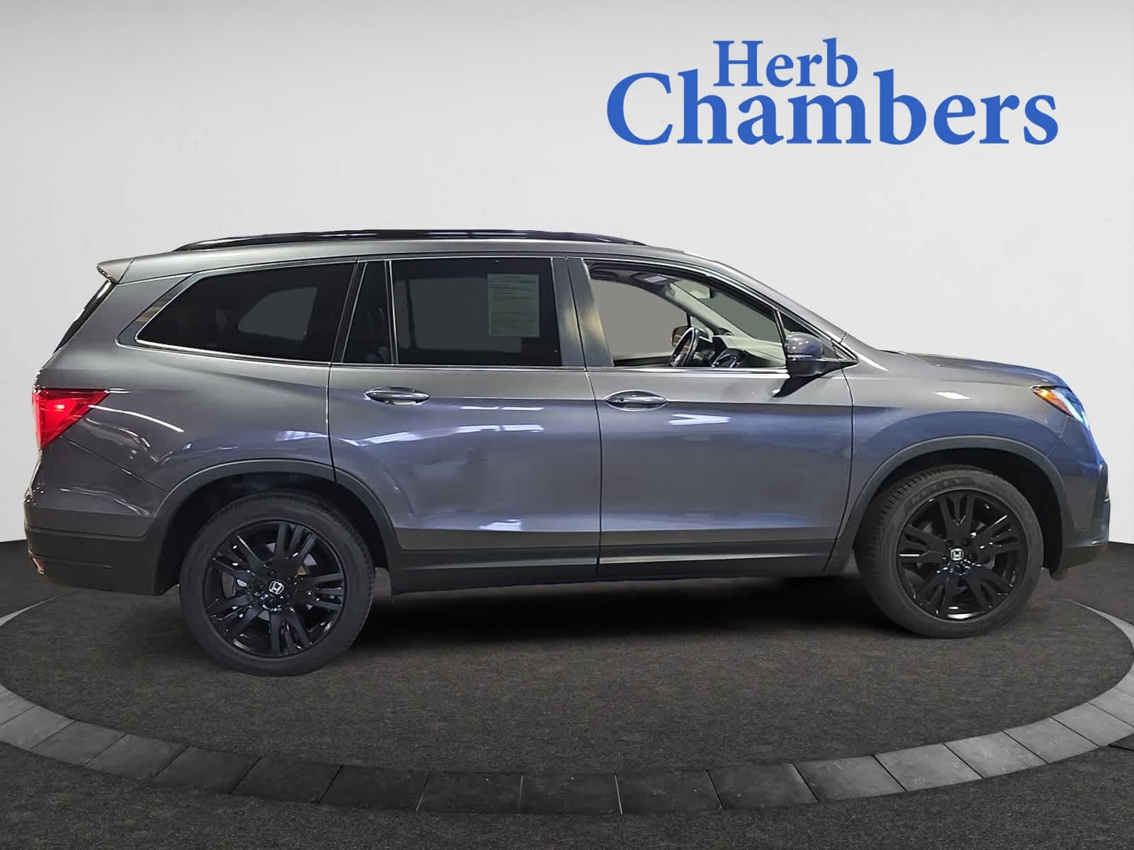 used 2022 Honda Pilot car, priced at $32,087