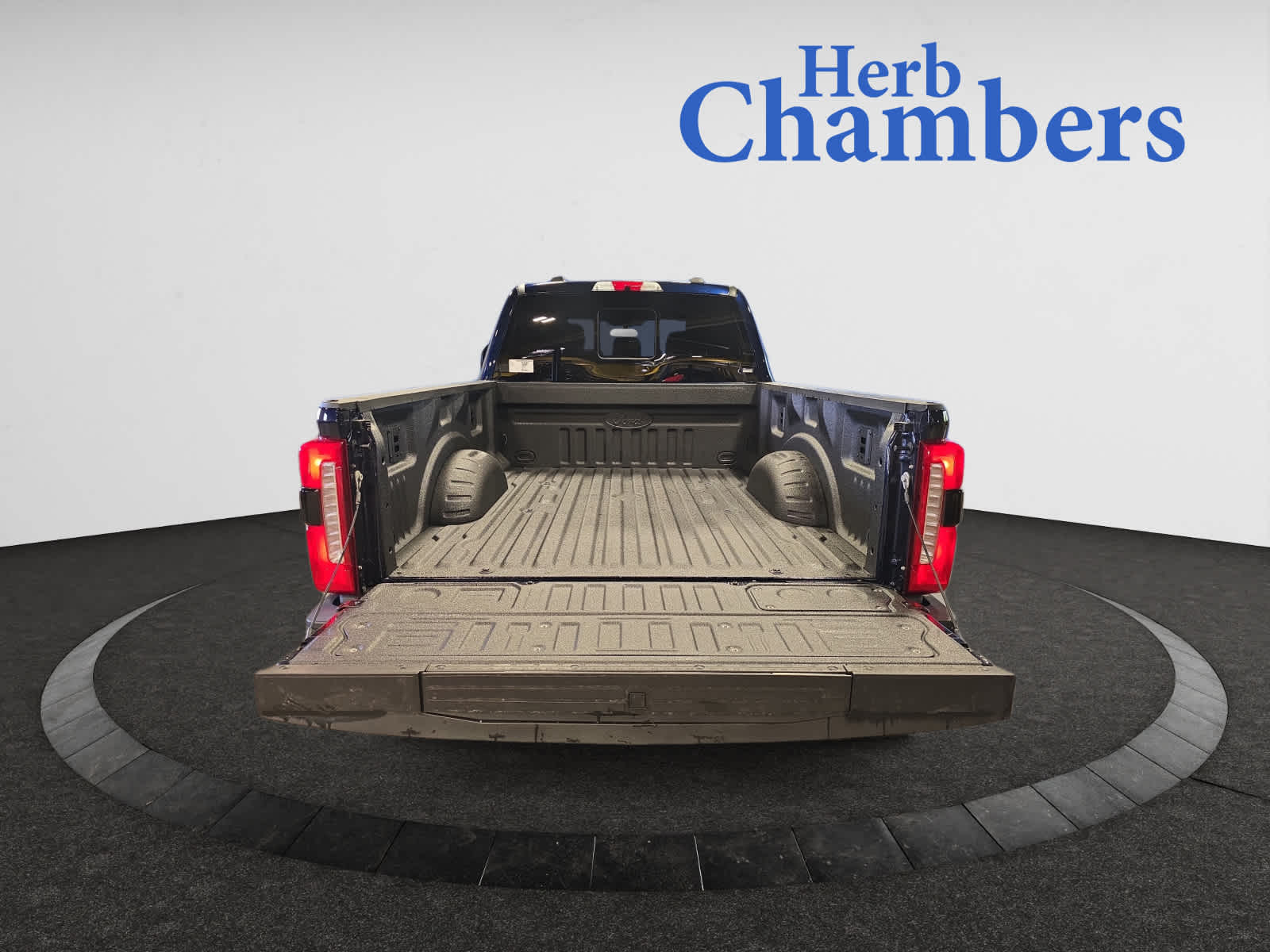 new 2025 Ford Super Duty F-350 SRW car, priced at $80,165