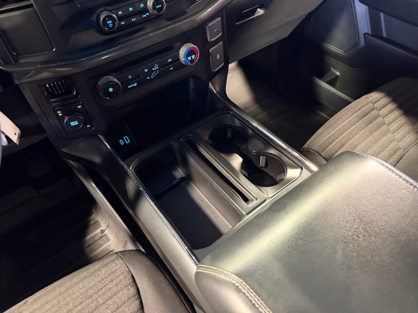 used 2021 Ford F-150 car, priced at $32,487