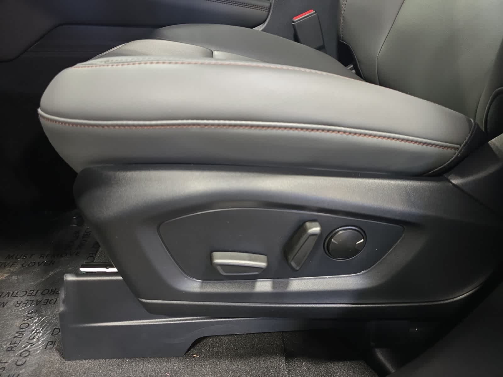 new 2025 Ford Explorer car, priced at $51,010