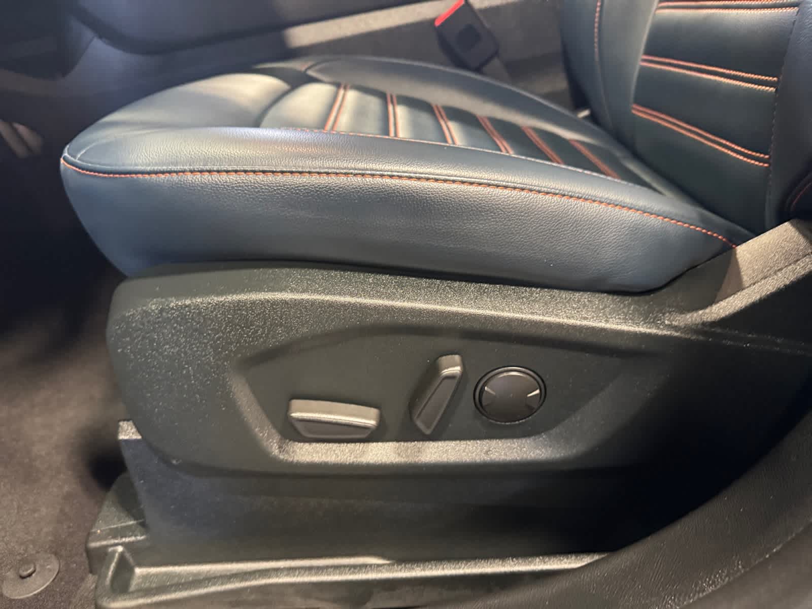 used 2022 Ford Edge car, priced at $26,480