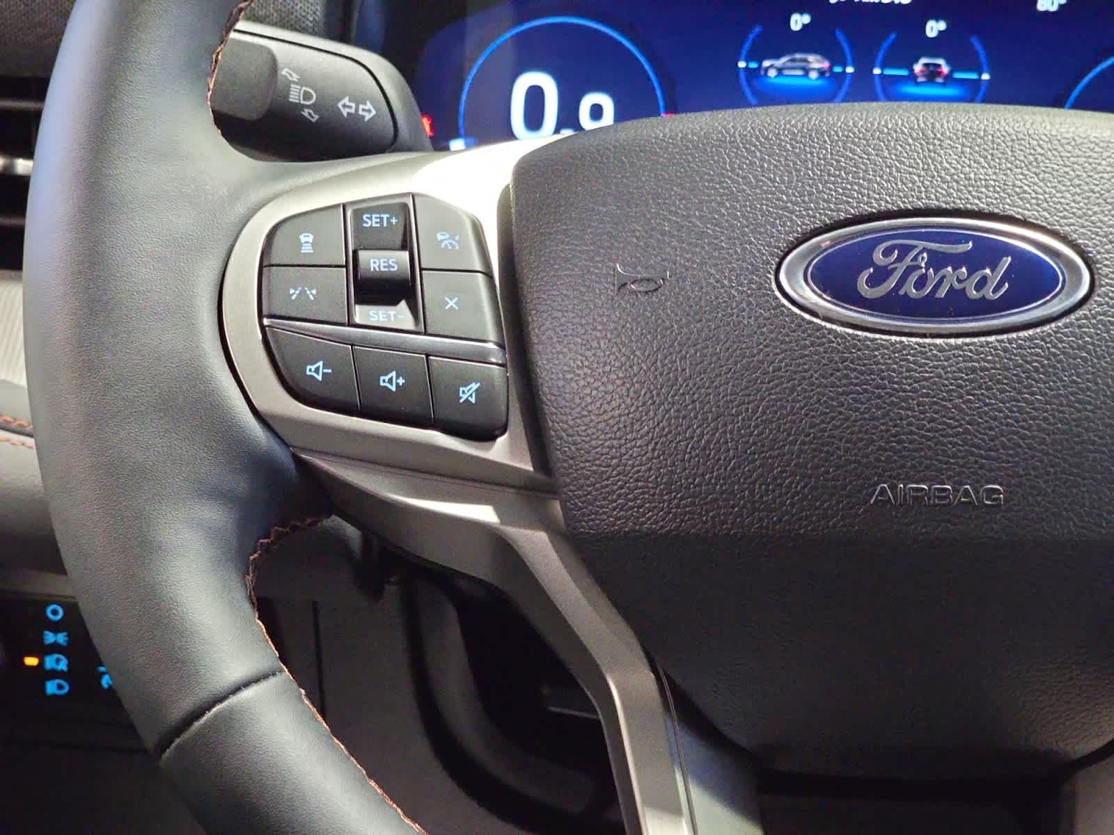 new 2025 Ford Explorer car, priced at $51,010