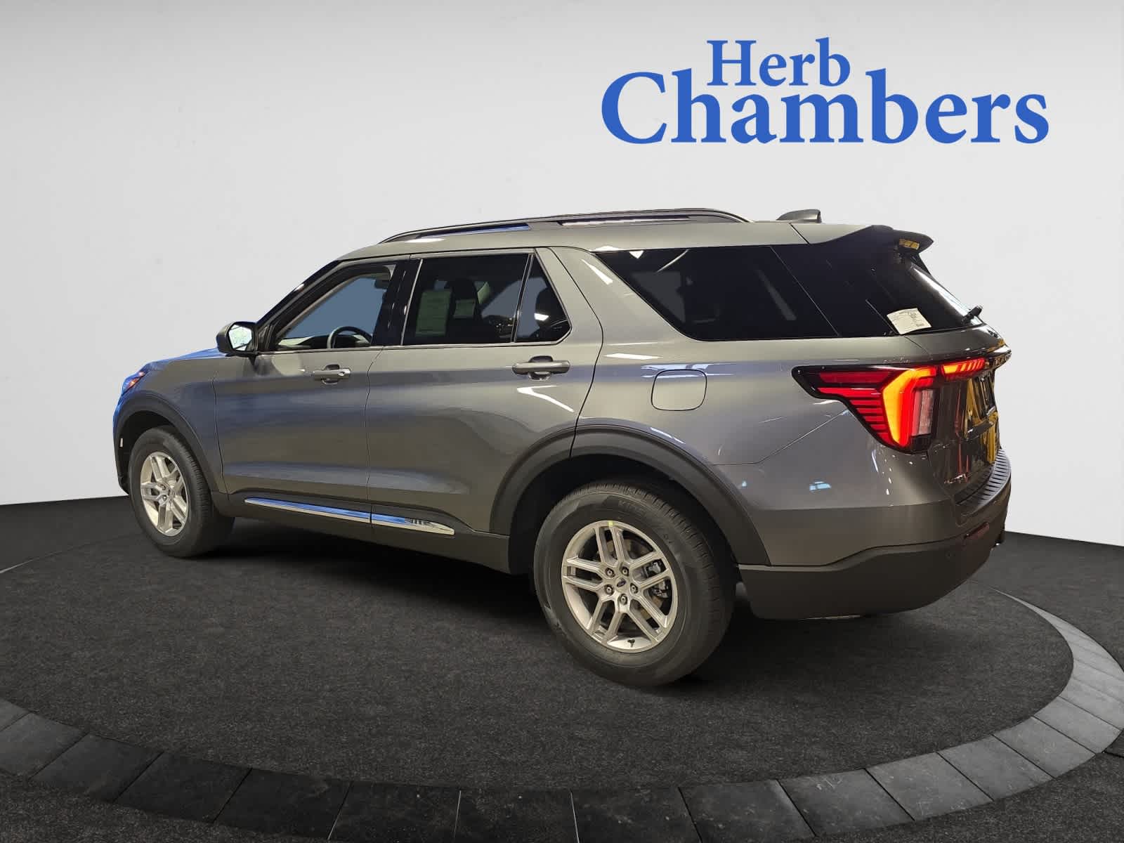 new 2025 Ford Explorer car, priced at $42,100
