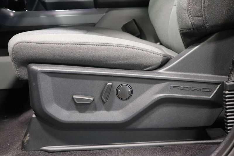 new 2024 Ford F-150 car, priced at $60,597