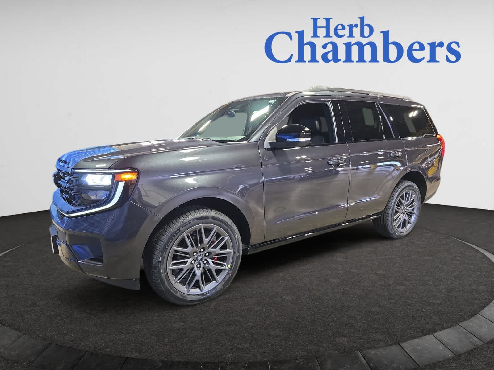 new 2025 Ford Expedition car, priced at $82,195