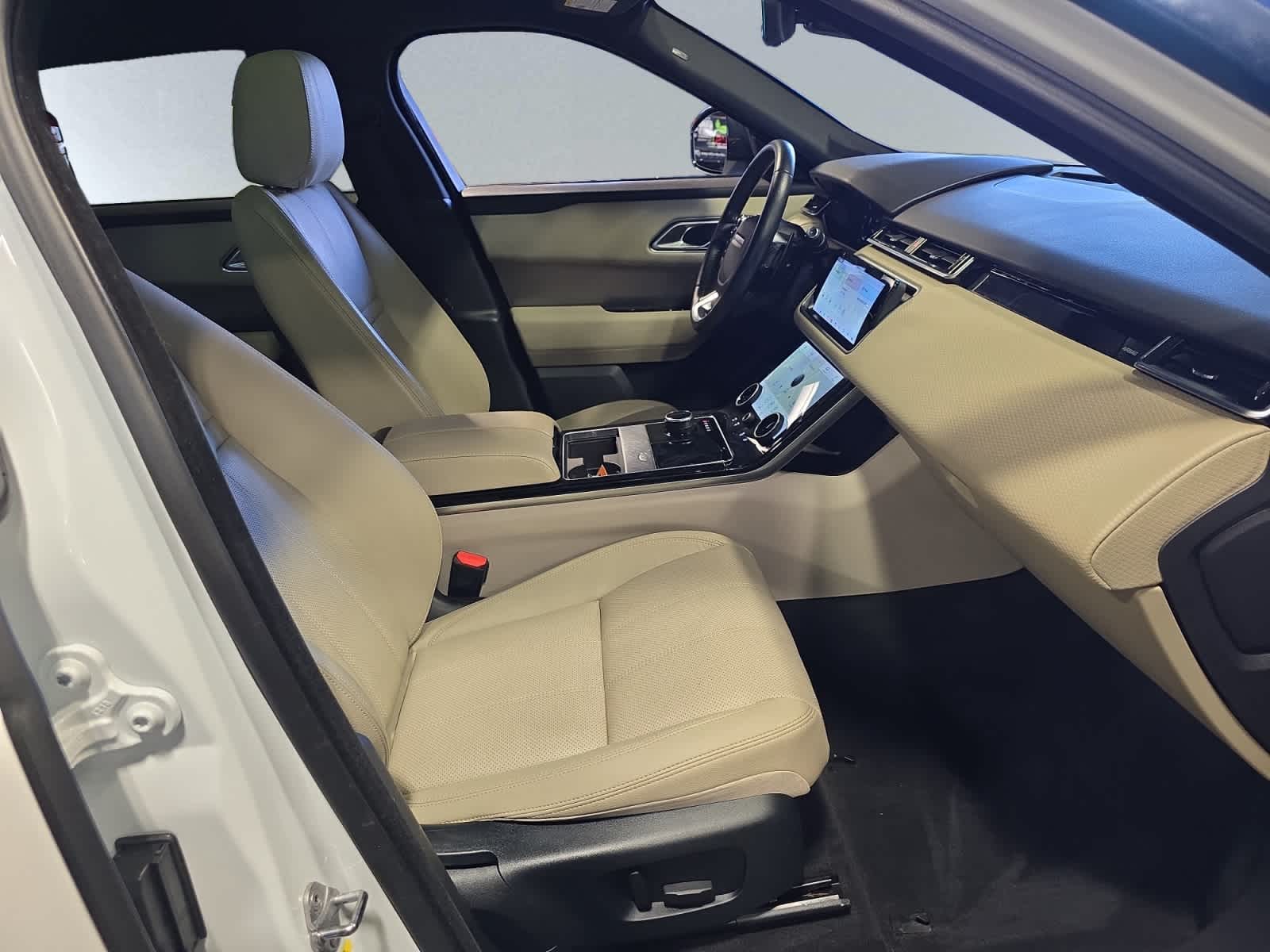 used 2019 Land Rover Range Rover Velar car, priced at $23,068