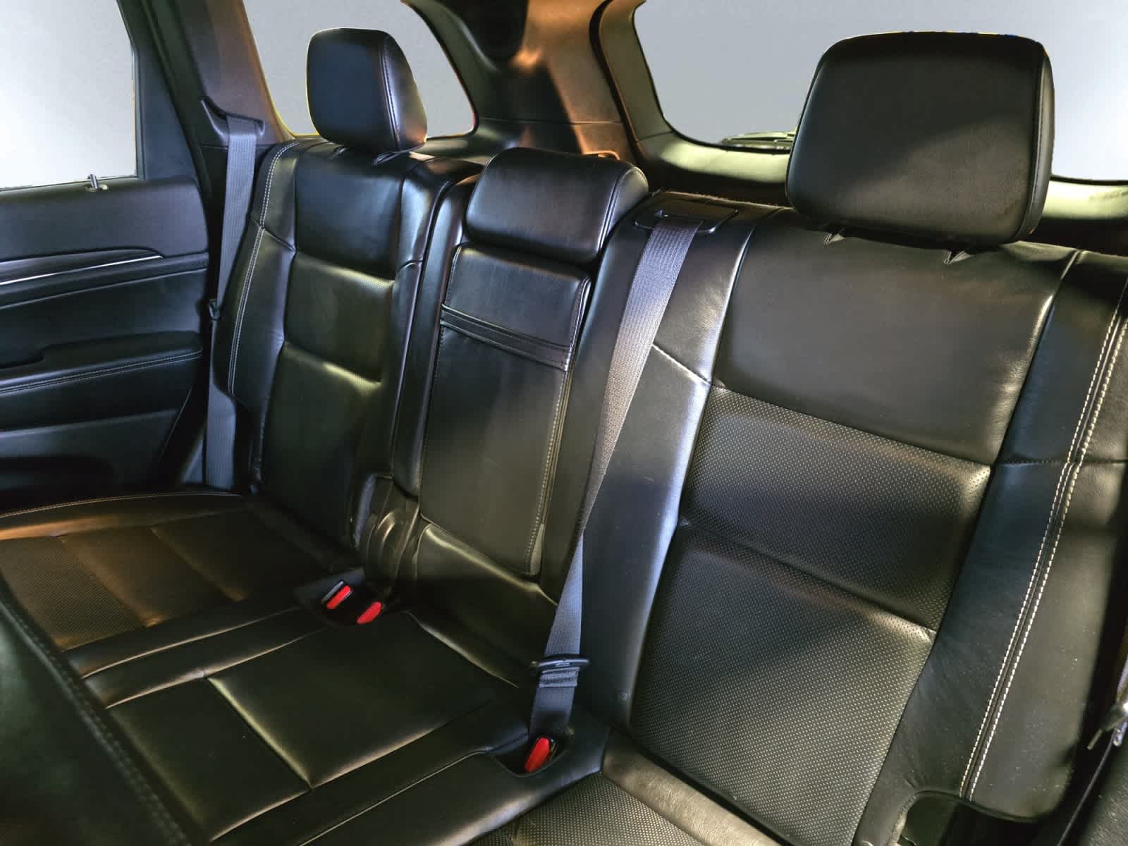 used 2021 Jeep Grand Cherokee car, priced at $30,684