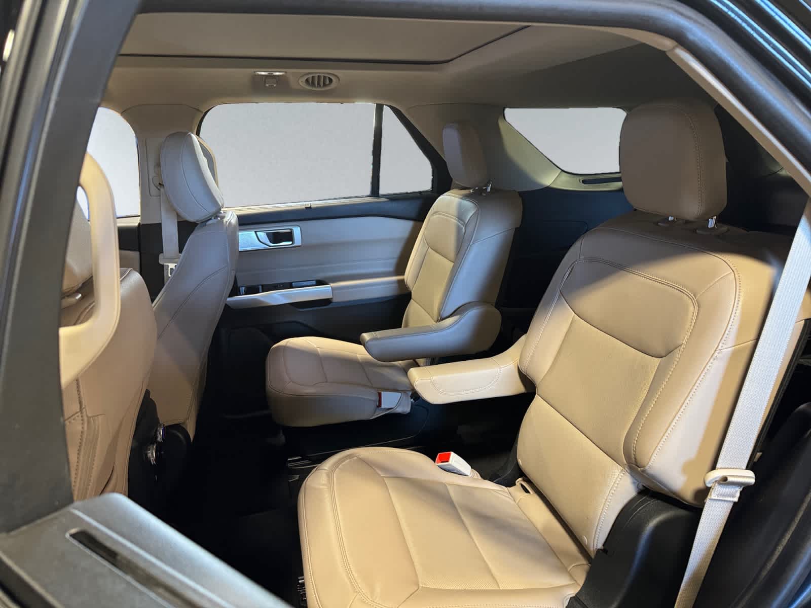used 2022 Ford Explorer car, priced at $36,947