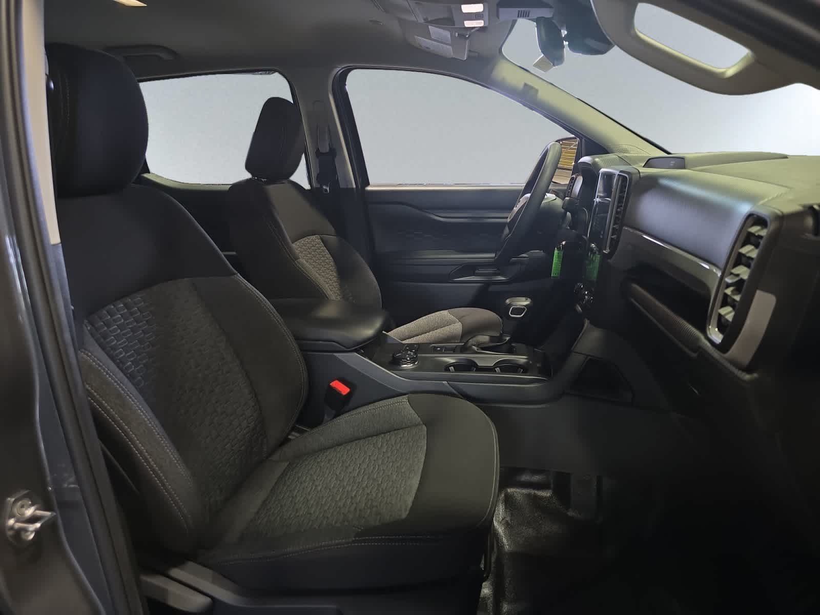 new 2025 Ford Ranger car, priced at $39,275